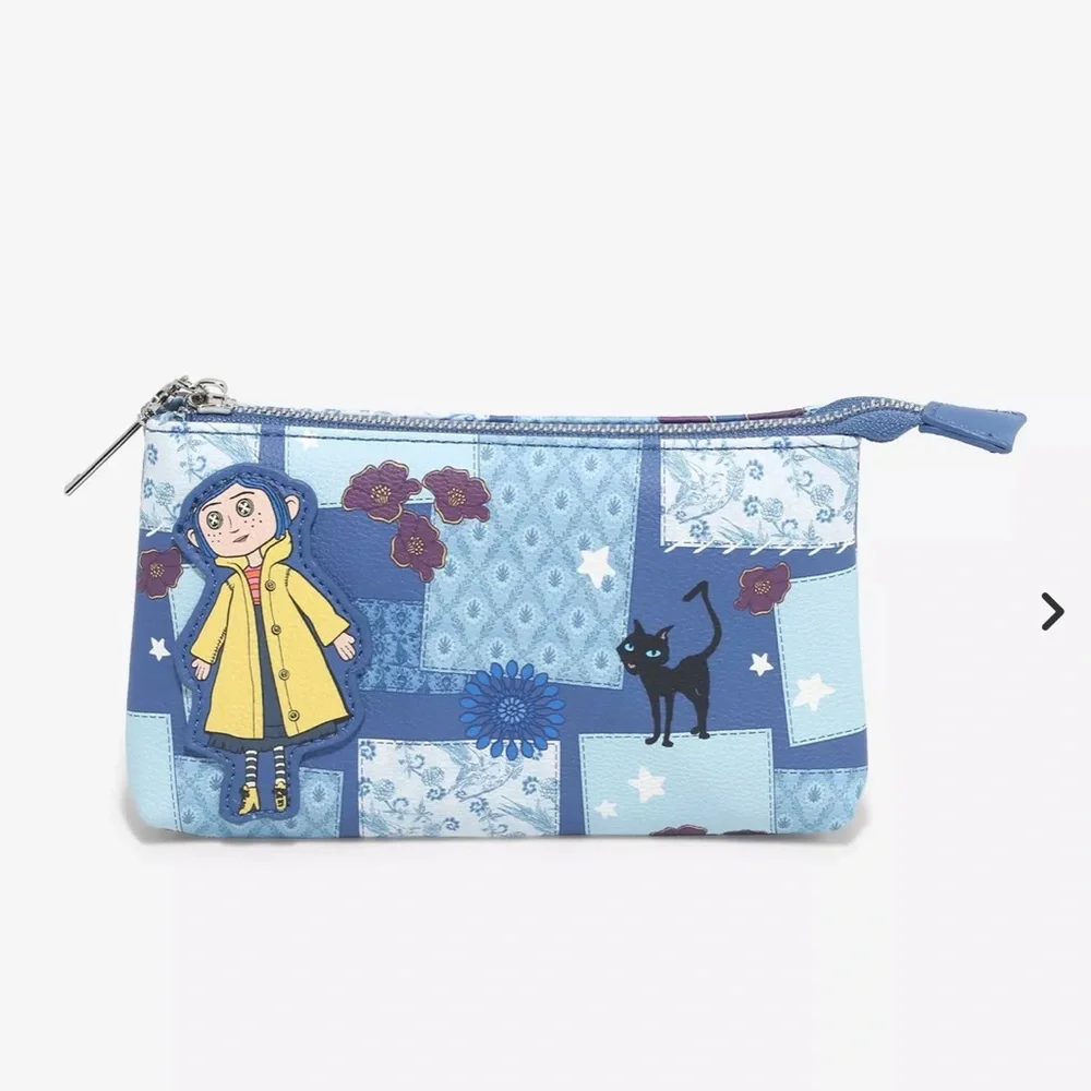 Bioworld Coraline Patchwork Denim Complete Set - Picture 11 of 14